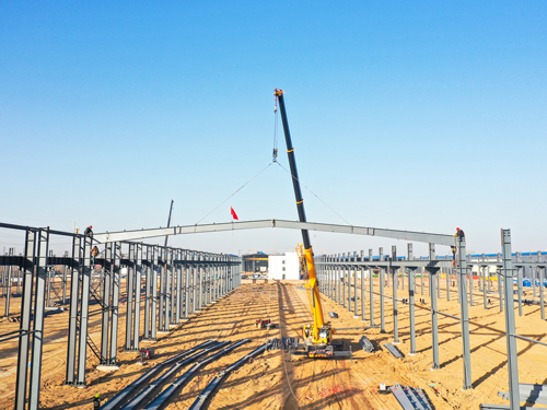  河南礦山｜智能產(chǎn)業(yè)園6號(hào)車間今日上梁大吉！